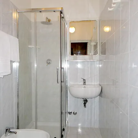 La Perla Отель Орбетелло