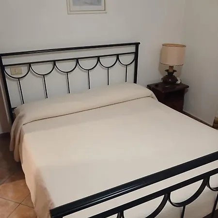 La Perla Hotel *